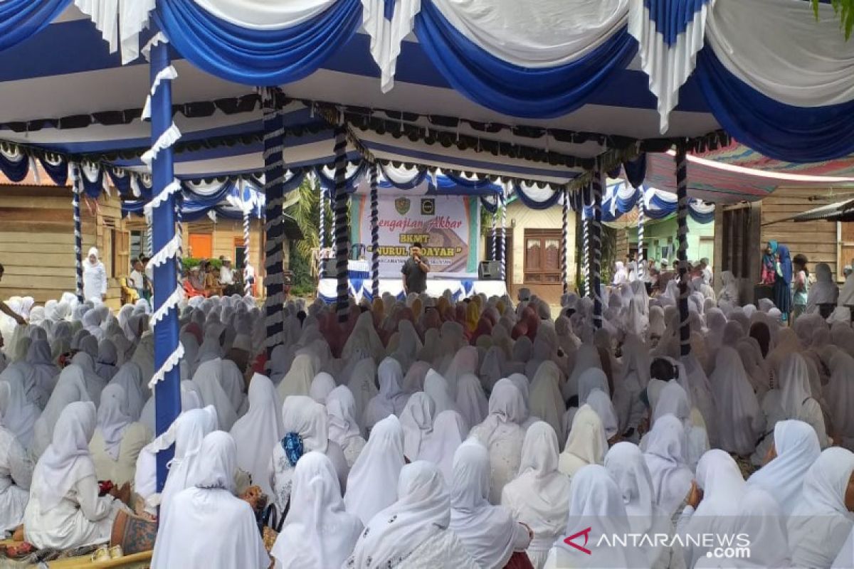 Dolly Pasaribu doakan Angkola Selatan sukses tuan rumah MTQN