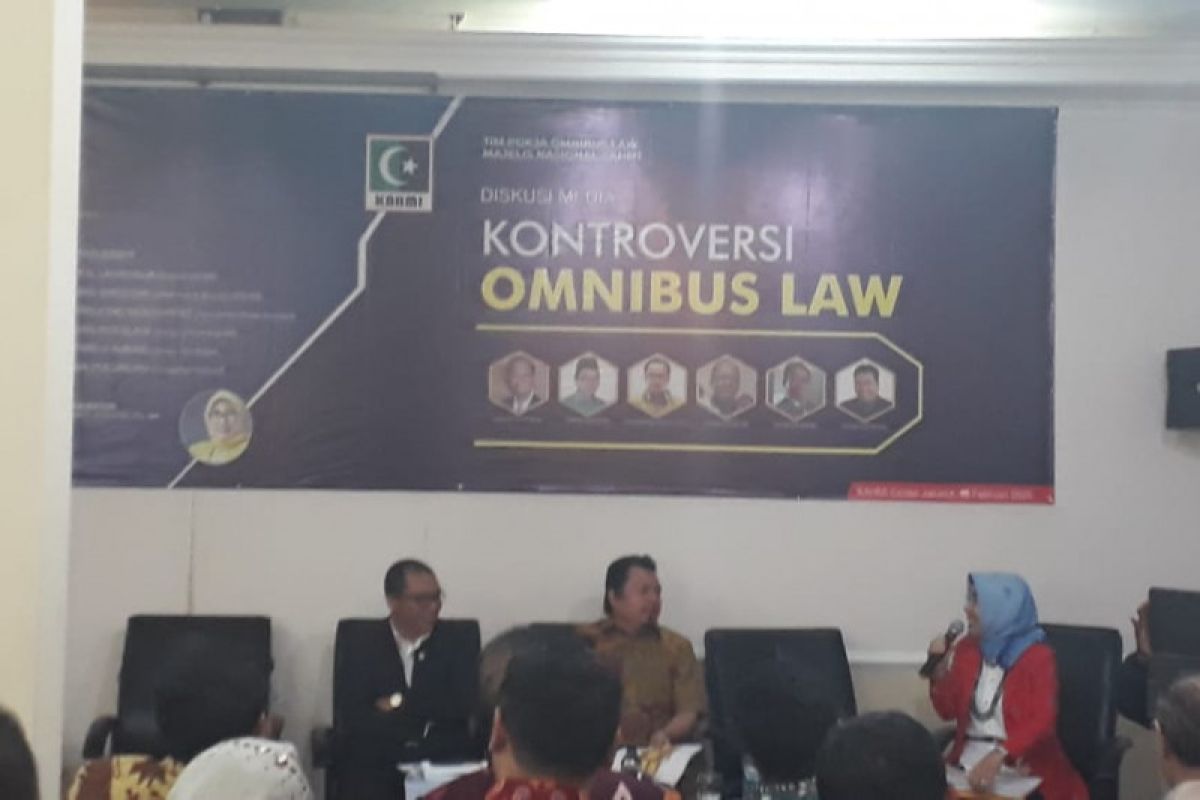 Legislator: Omnibus Law jangan sampai lupakan aspek kemanusiaan