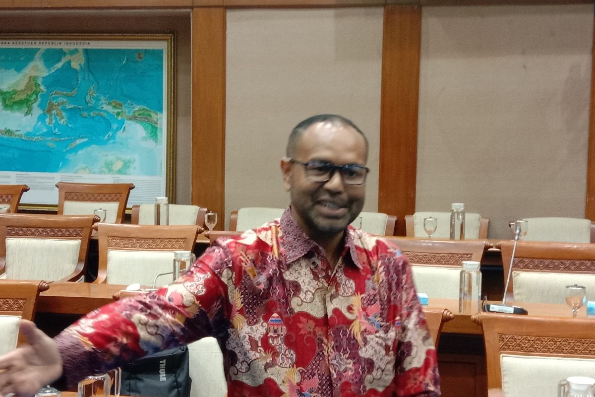 Claus Wamafma ingin majukan masyarakat Papua lewat PT Freeport