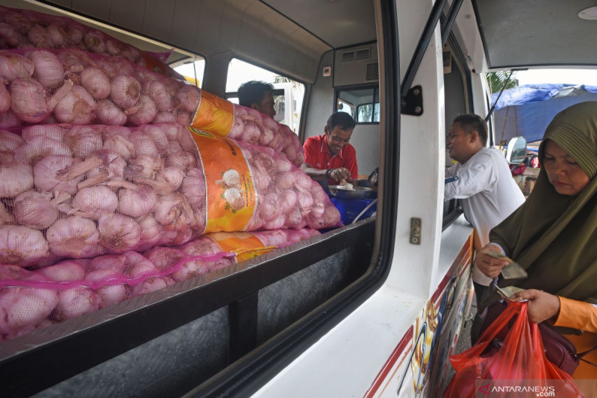 Solok Selatan gelar operasi pasar bawang putih