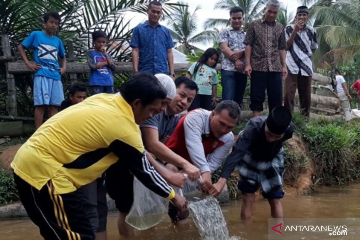 Masyarakat sambut baik bantuan benih ikan