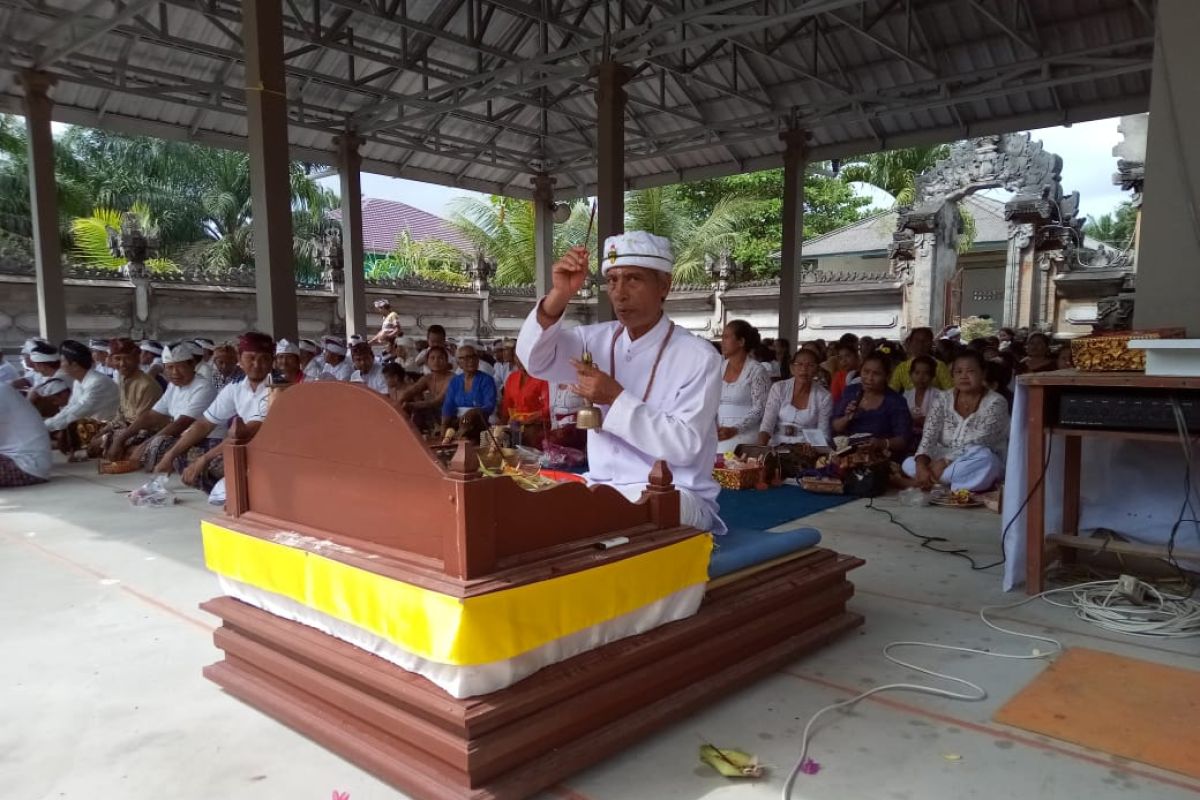 Umat Hindu di Belitung rayakan Hari Raya Galungan