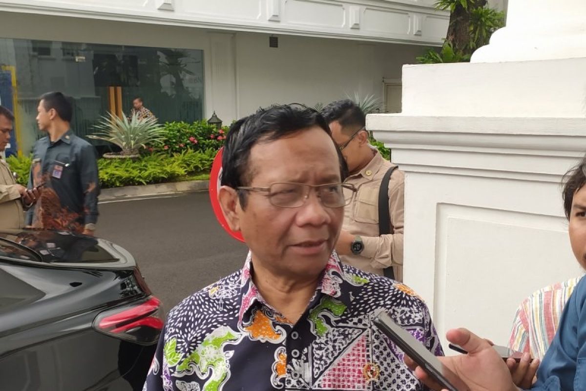 Mahfud MD usul polsek tak lagi lakukan penyelidikan dan penyidikan