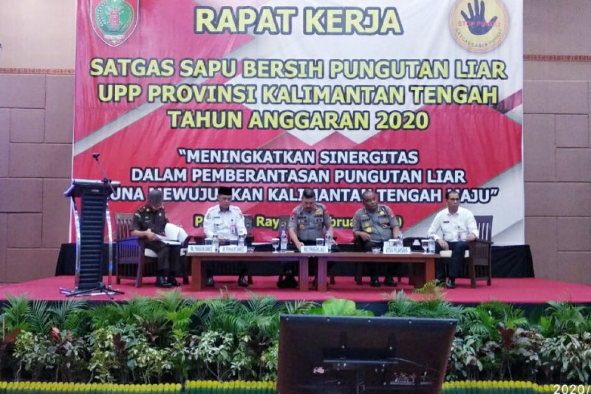 Tingkatkan pemberantasan pungli, kata Gubernur Kalteng