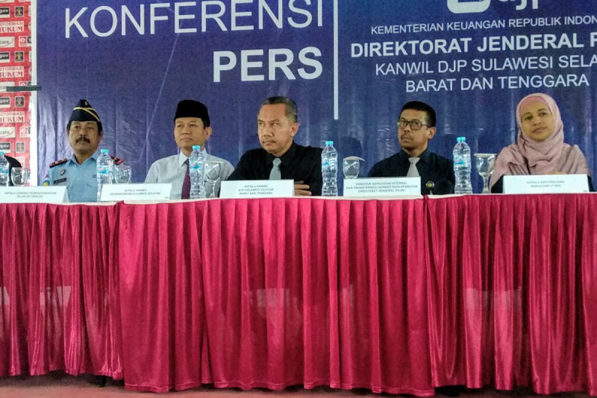 DJP Sulselbartra sandera penunggak pajak sebesar Rp6,9 miliar