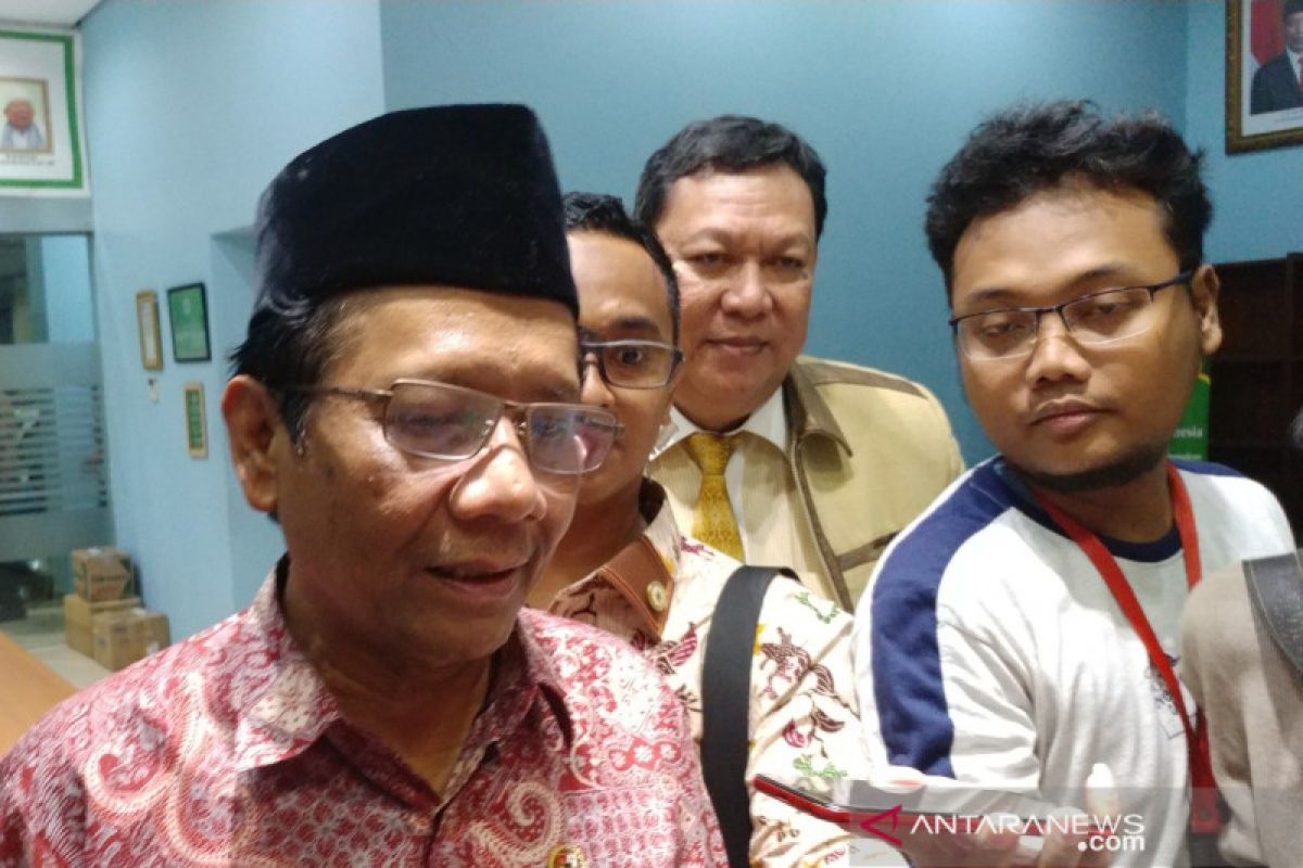 Mahfud MD imbau aksi 212 tertib