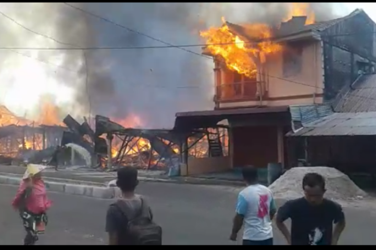 20 rumah terbakar di Aceh Singkil