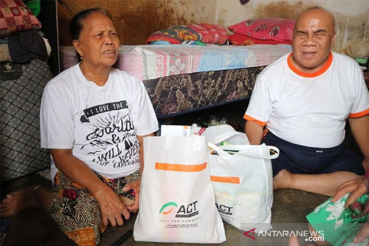 ACT Bali bantu Samtanus yang lansia tunanetra