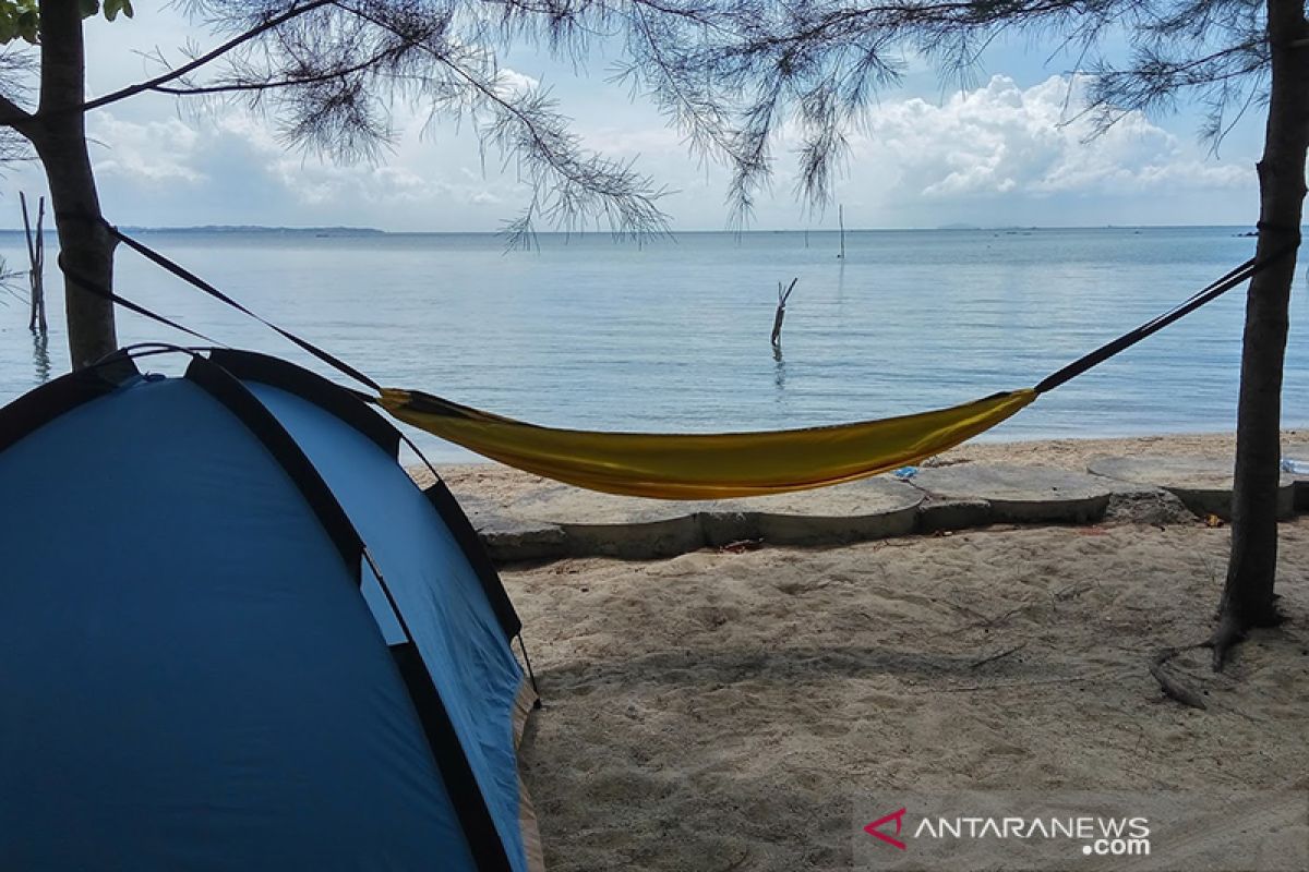 Ayunan di pantai diduga digunakan berbuat mesum