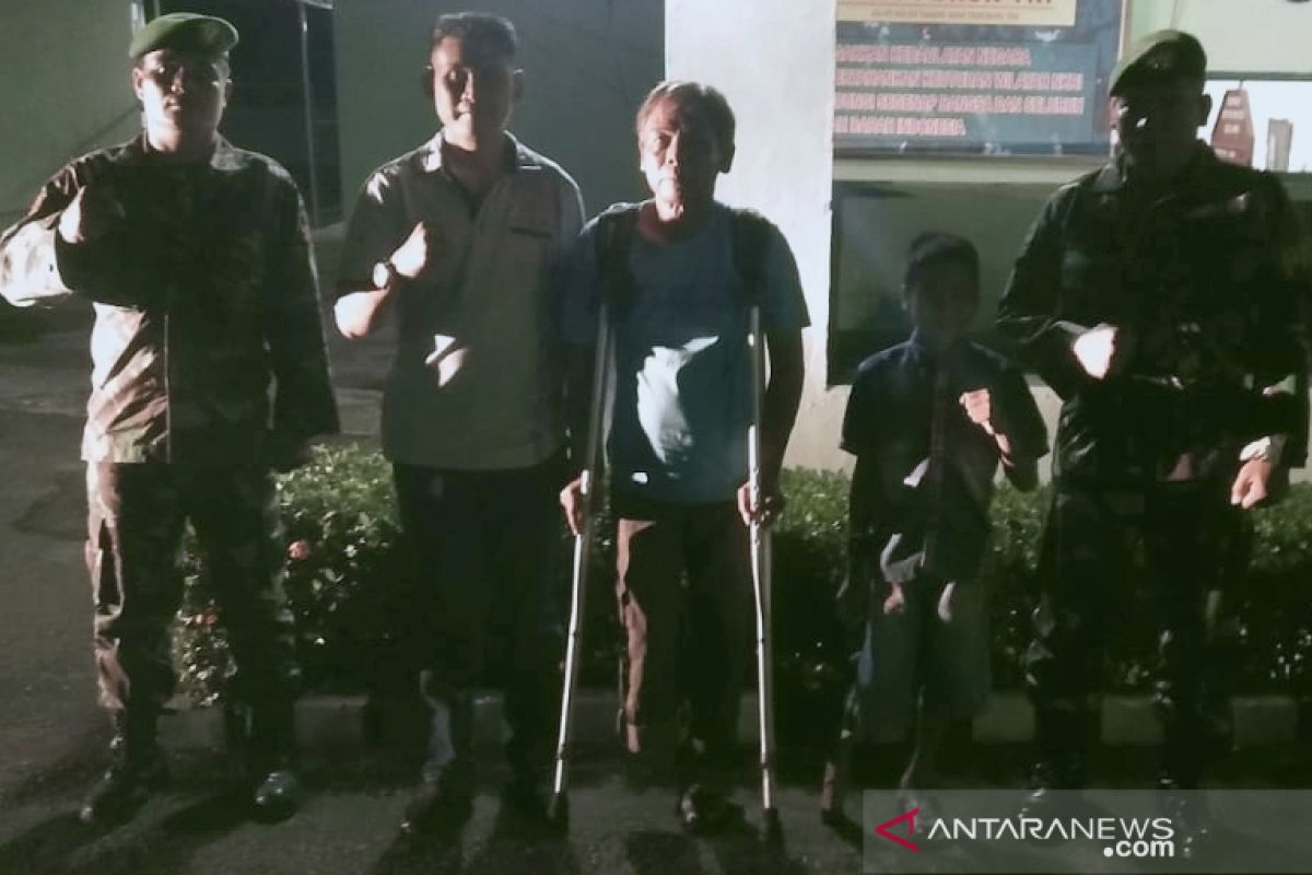 Dandim Nias bantu penyandang disabilitas  dapat kaki palsu