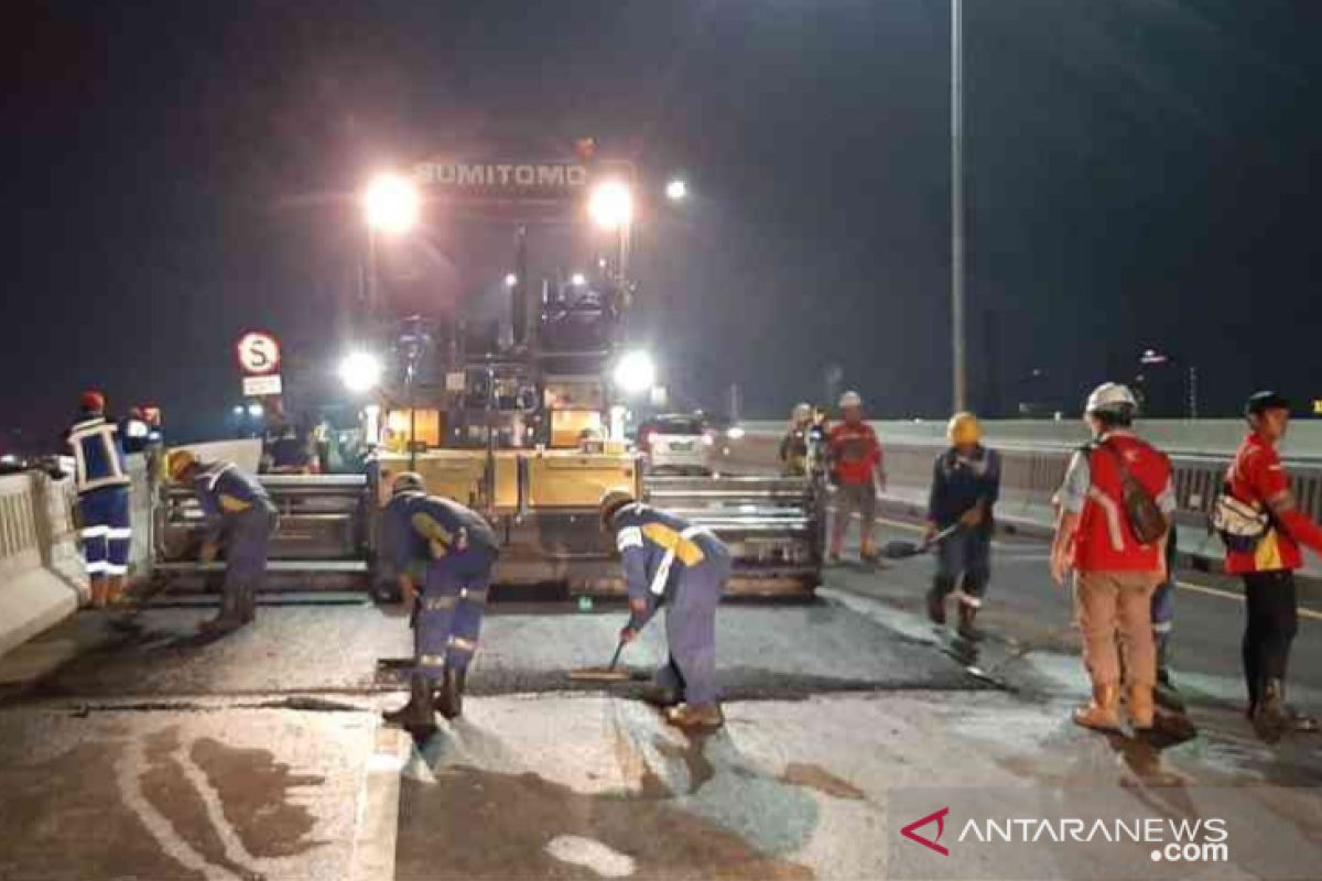 Jasa Marga lakukan pelebaran dan pengerasan Jalan Tol Japek Layang