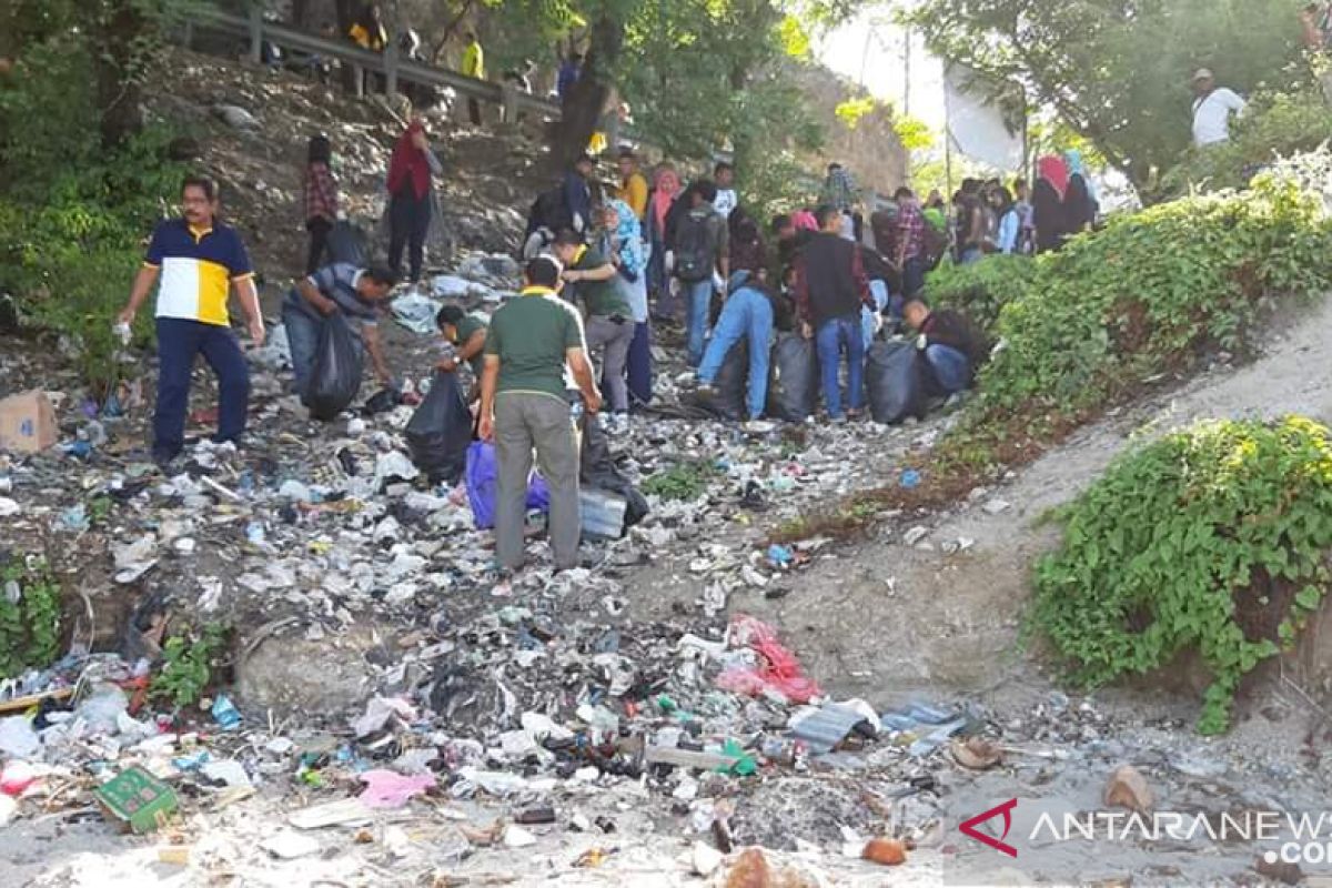 Gorontalo kampanye program pengelolaan sampah di desa