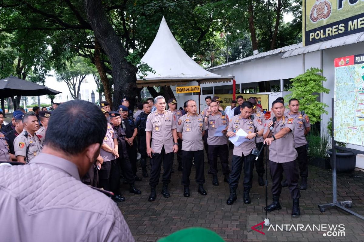 2.414 personel keamanan gabungan menjaga Reuni 212