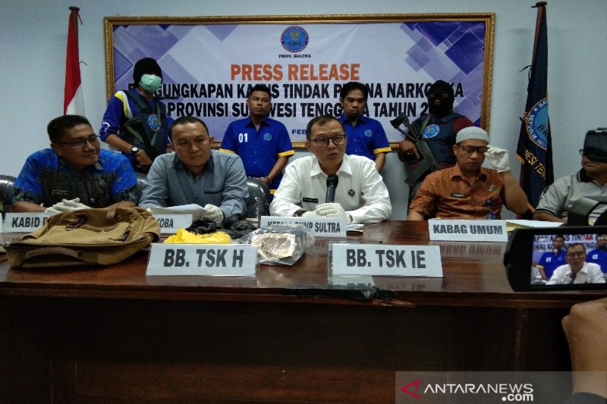 BNN Sultra ungkap peredaran 1 kilogram sabu-sabu