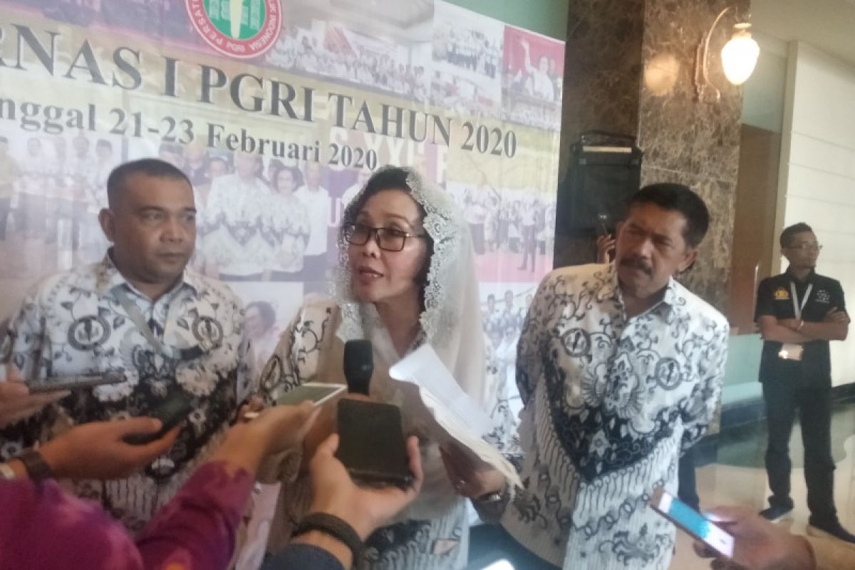 Ketua umum PGRI minta pemerintah liburkan seluruh sekolah di Indonesia