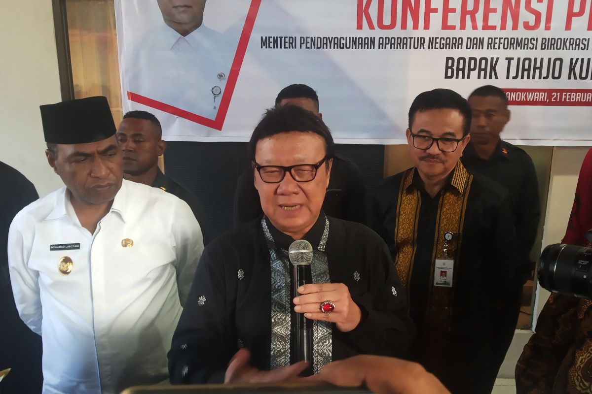 Tjahjo Kumolo ajak ASN dan mahasiswa Manokwari tegas lawan radikalisme