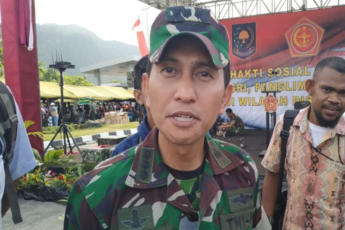 Warga Mewuluk Papua rampas senjata api prajurit TNI AD