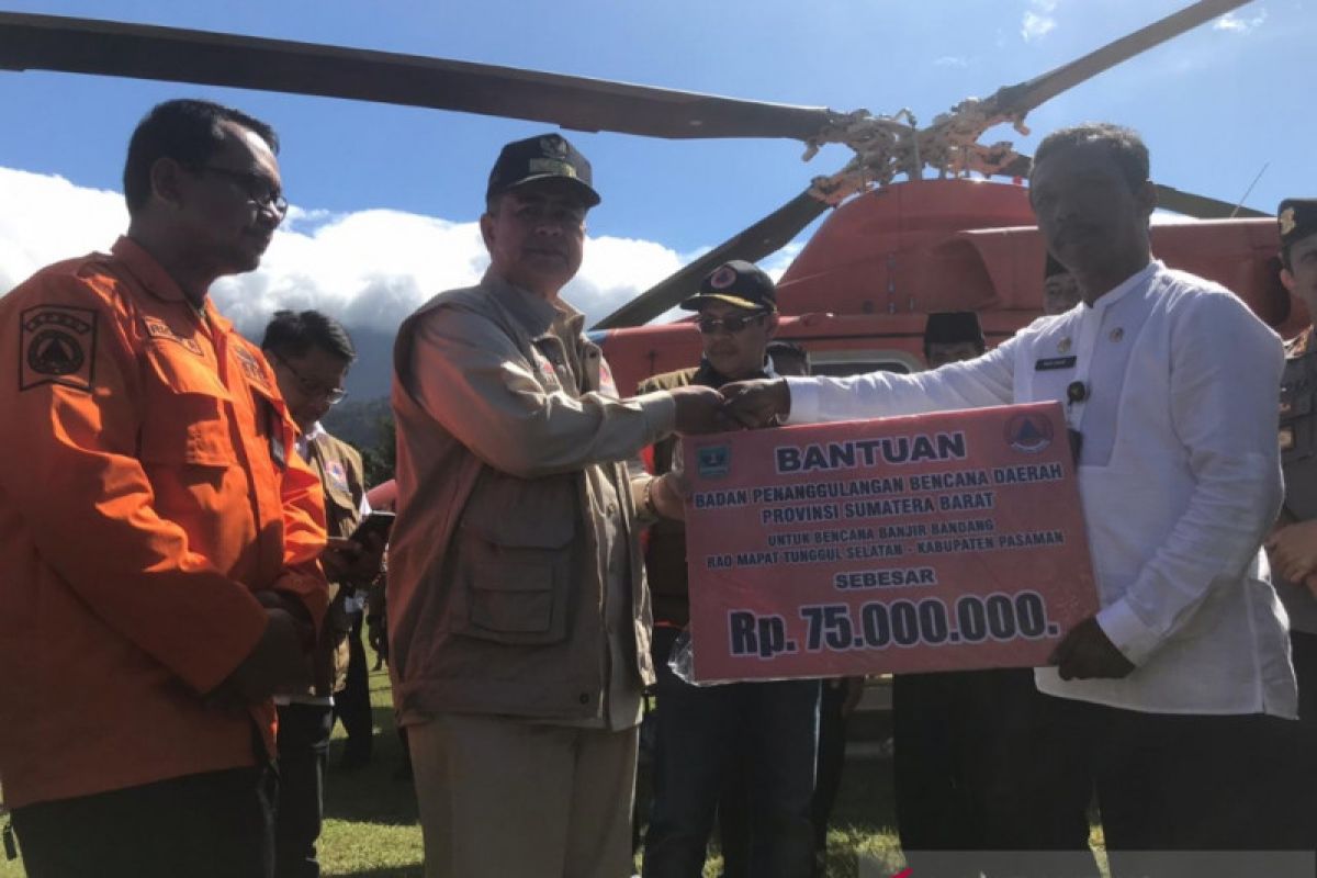Baru terbang 10 menit dihadang cuaca buruk, Helikopter Wagub Sumbar gagal capai lokasi bencana di Pasaman