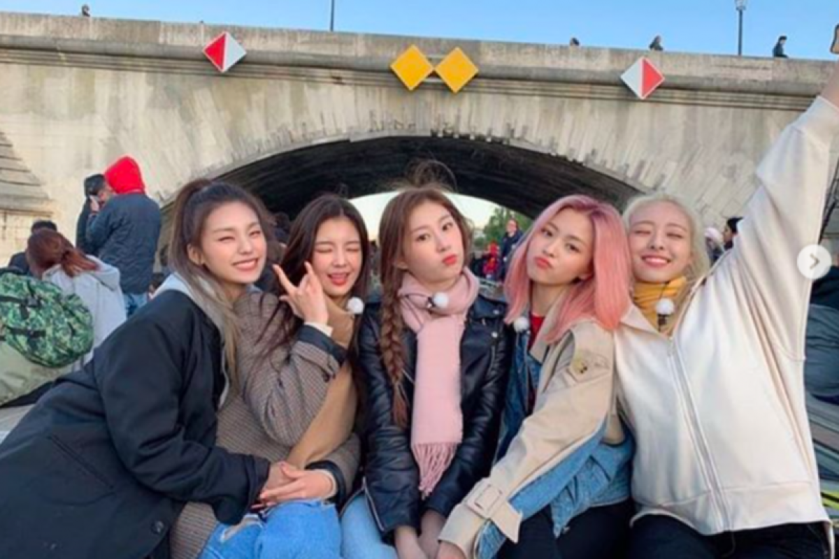 ITZY rilis album baru "IT'z ME" pada Maret