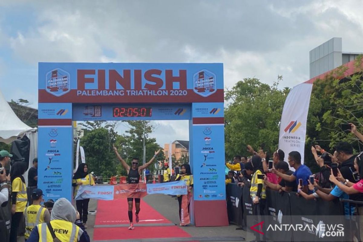 Jauhari Johan pertahankan gelar juara Palembang Triathlon 2020