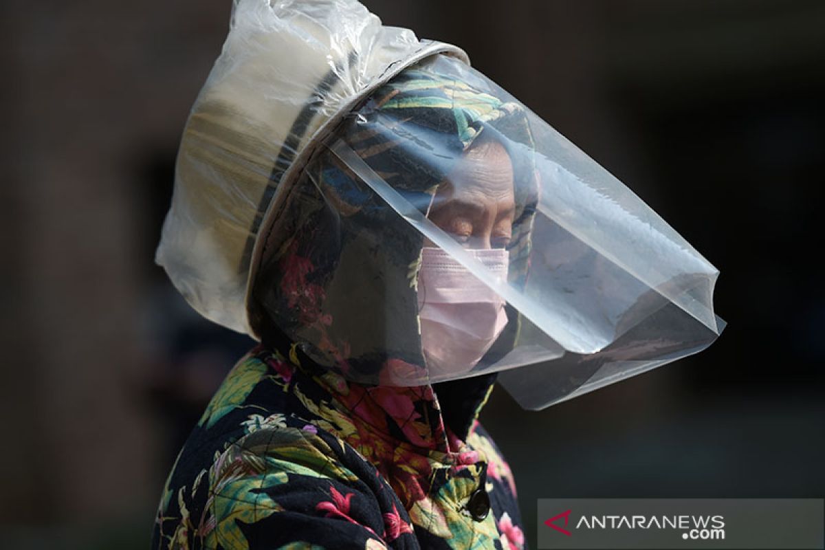 Jumlah korban tewas virus corono di china menjadi 2.442 orang