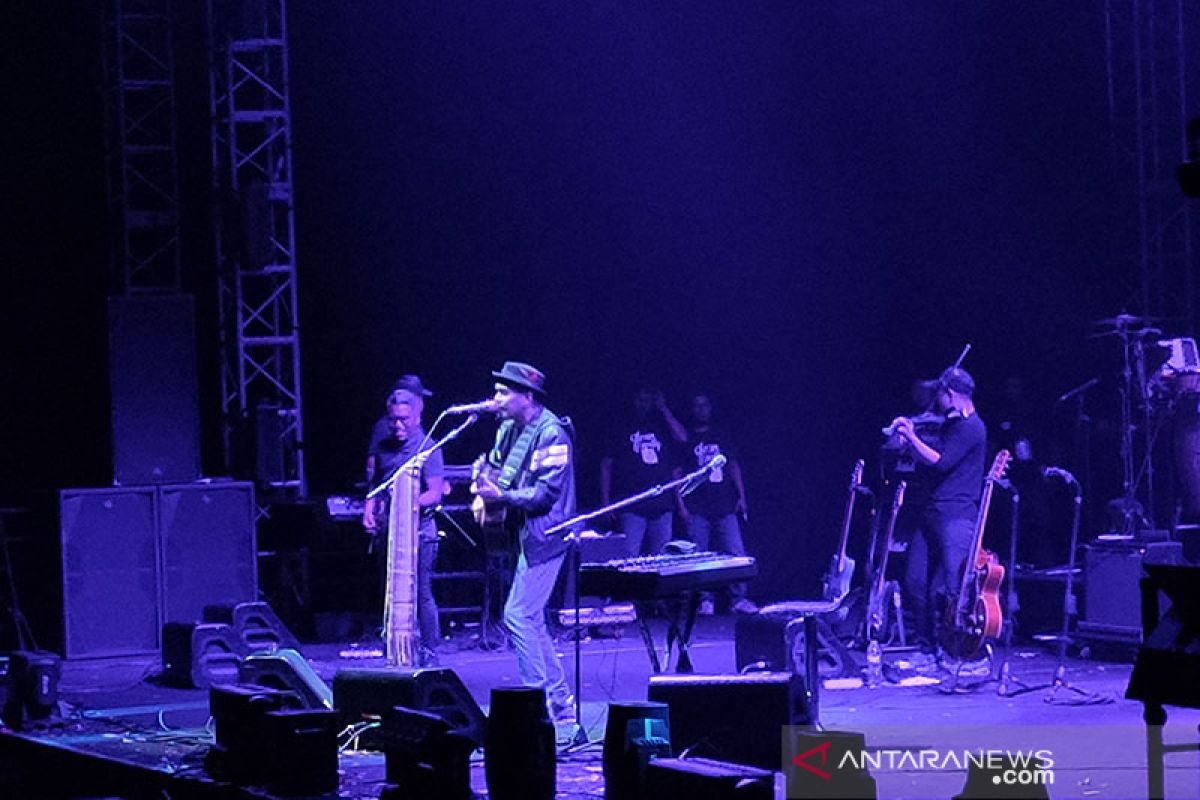 Penampilan pamungkas Glenn Fredly di Love Fest 2020