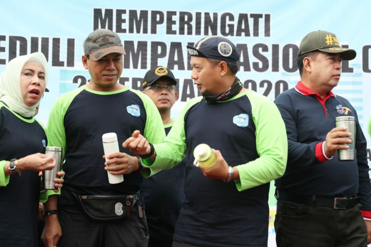 Pj Wali Kota Makassar kampanyekan peduli sampah plastik