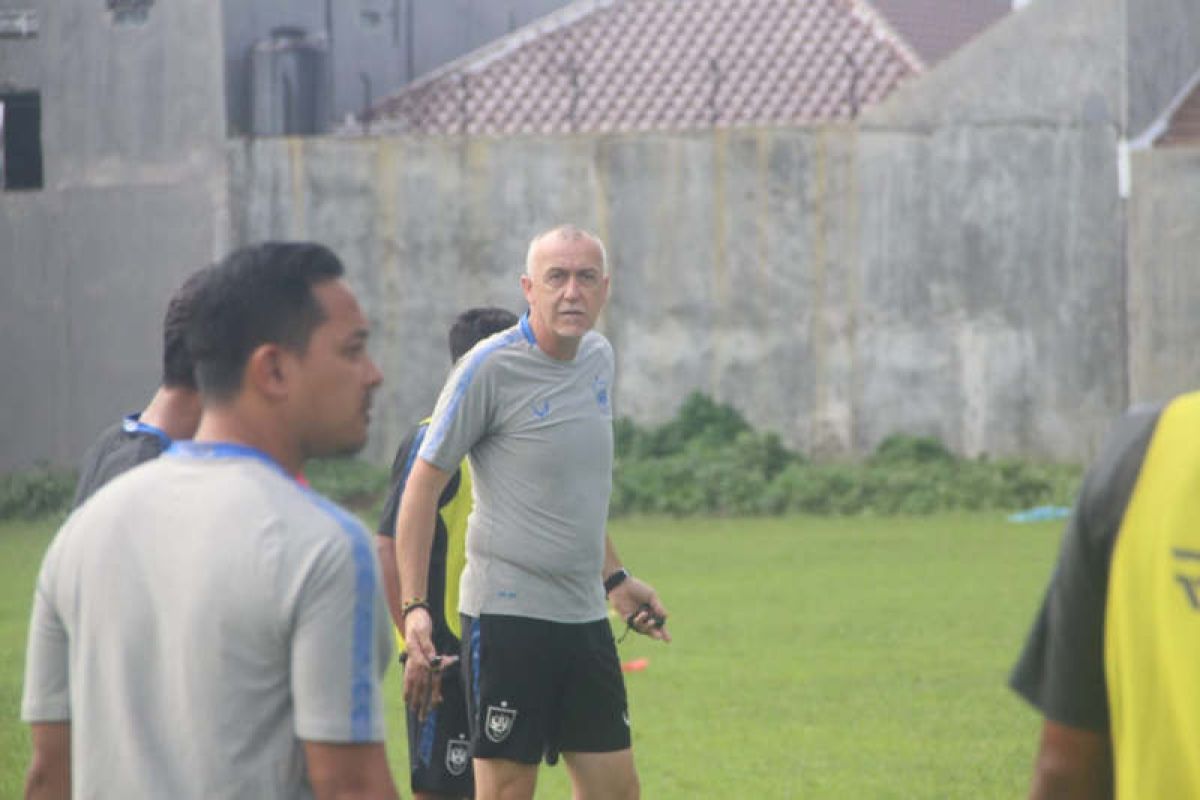 PSIS Semarang kurangi porsi latihan jelang kompetisi