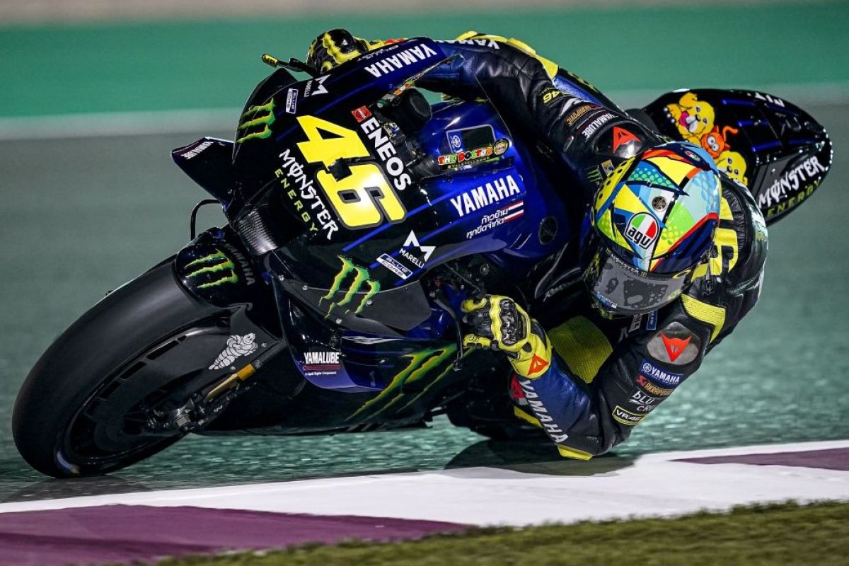 Rossi tanggapi performa Yamaha M1 2020 di hari pertama tes Qatar