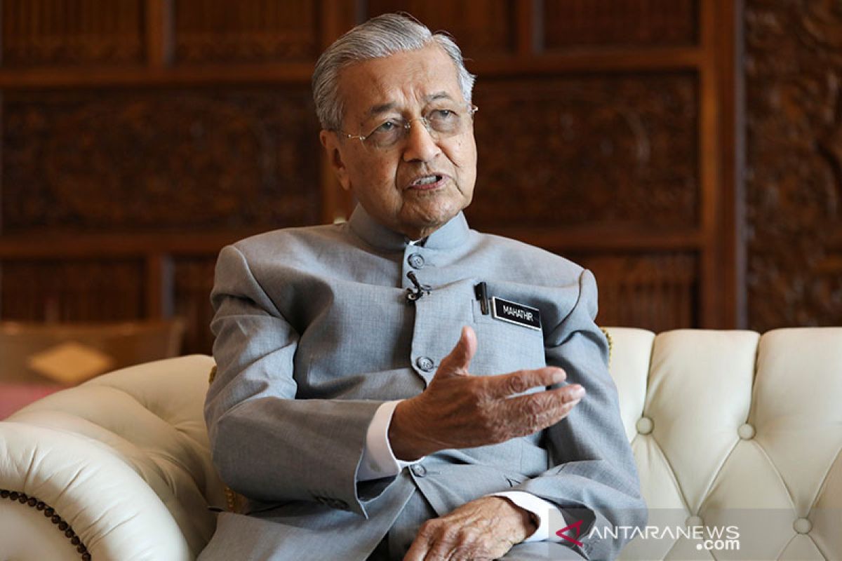 Sempat mengundurkan diri sebagai ketua, Mahathir kembali pimpin Partai Bersatu Malaysia