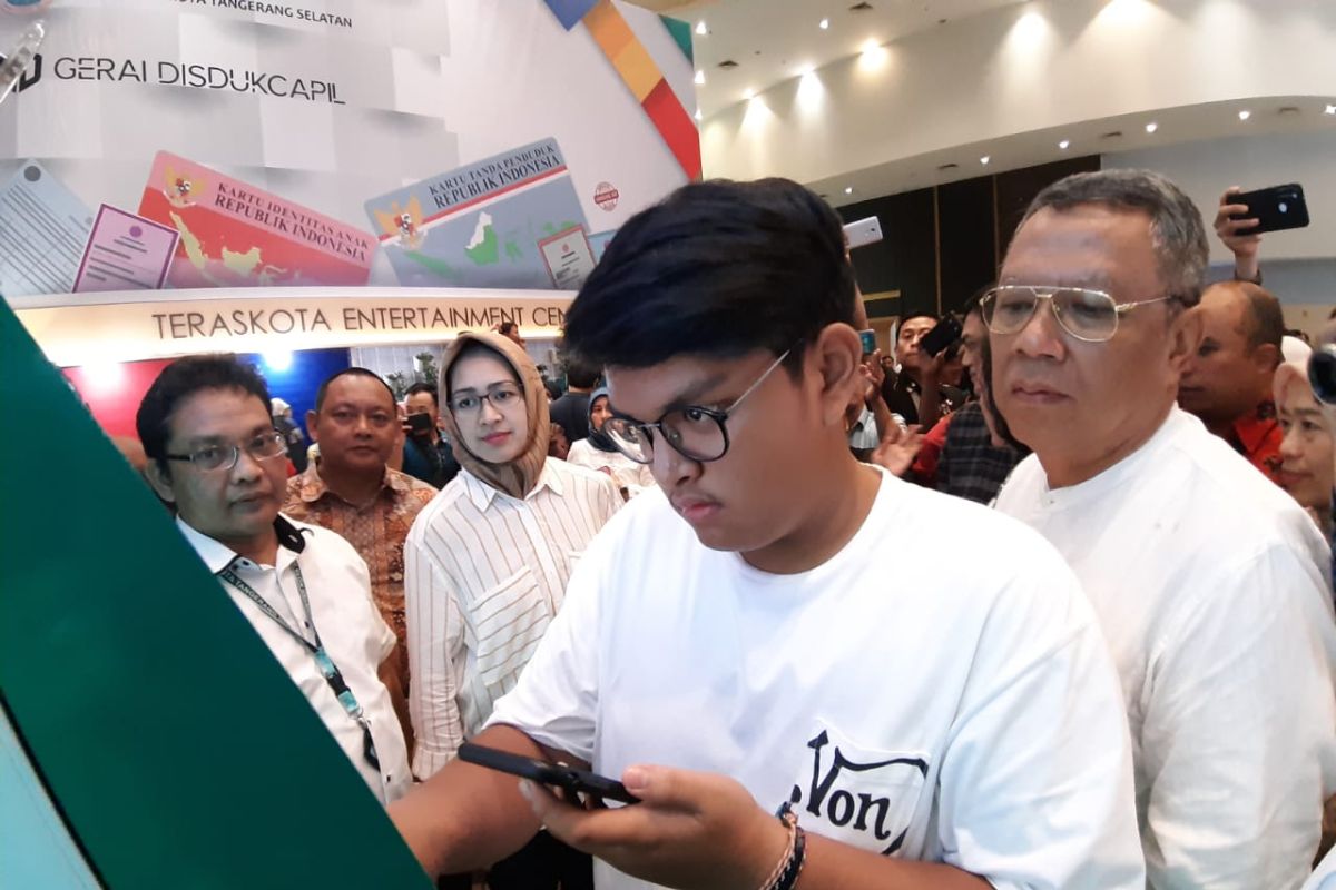 Pemkot Tangsel siapkan anjungan disdukcapil mandiri di Mall Teras Kota