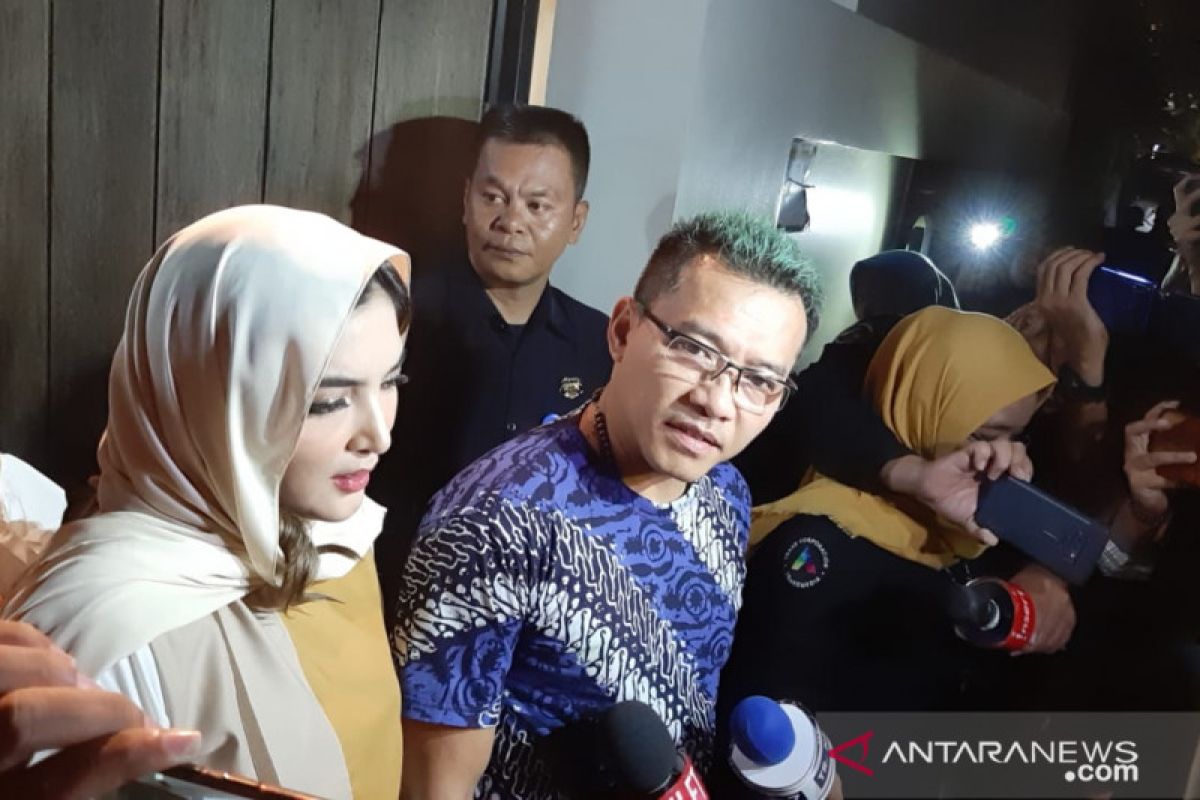 Anang-Ashanty hadiri tahlilan tujuh hari meninggalnya Ashraf Sinclair