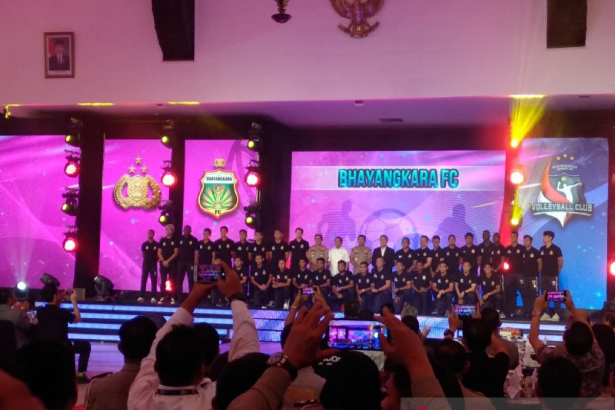 Liga 1 Indonesia, Bhayangkara FC perkenalkan 32 pemain