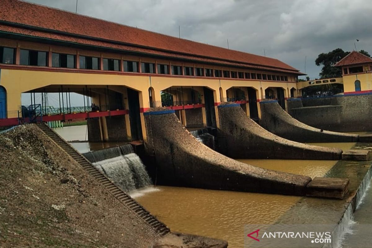 PJT II: Kabar Bendung Walahar meluap hoaks