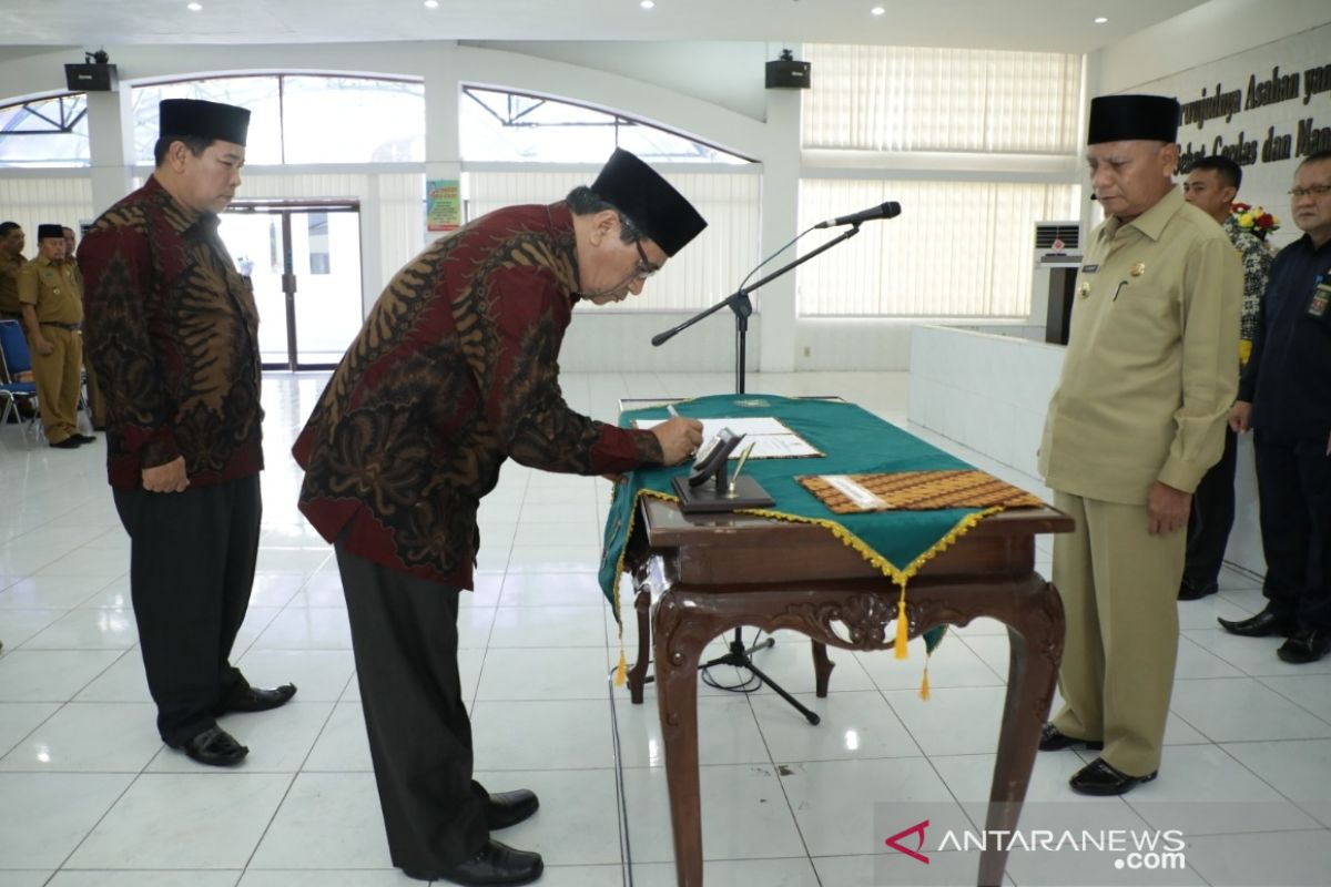 Bupati Asahan minta hakim festival nasyid profesional