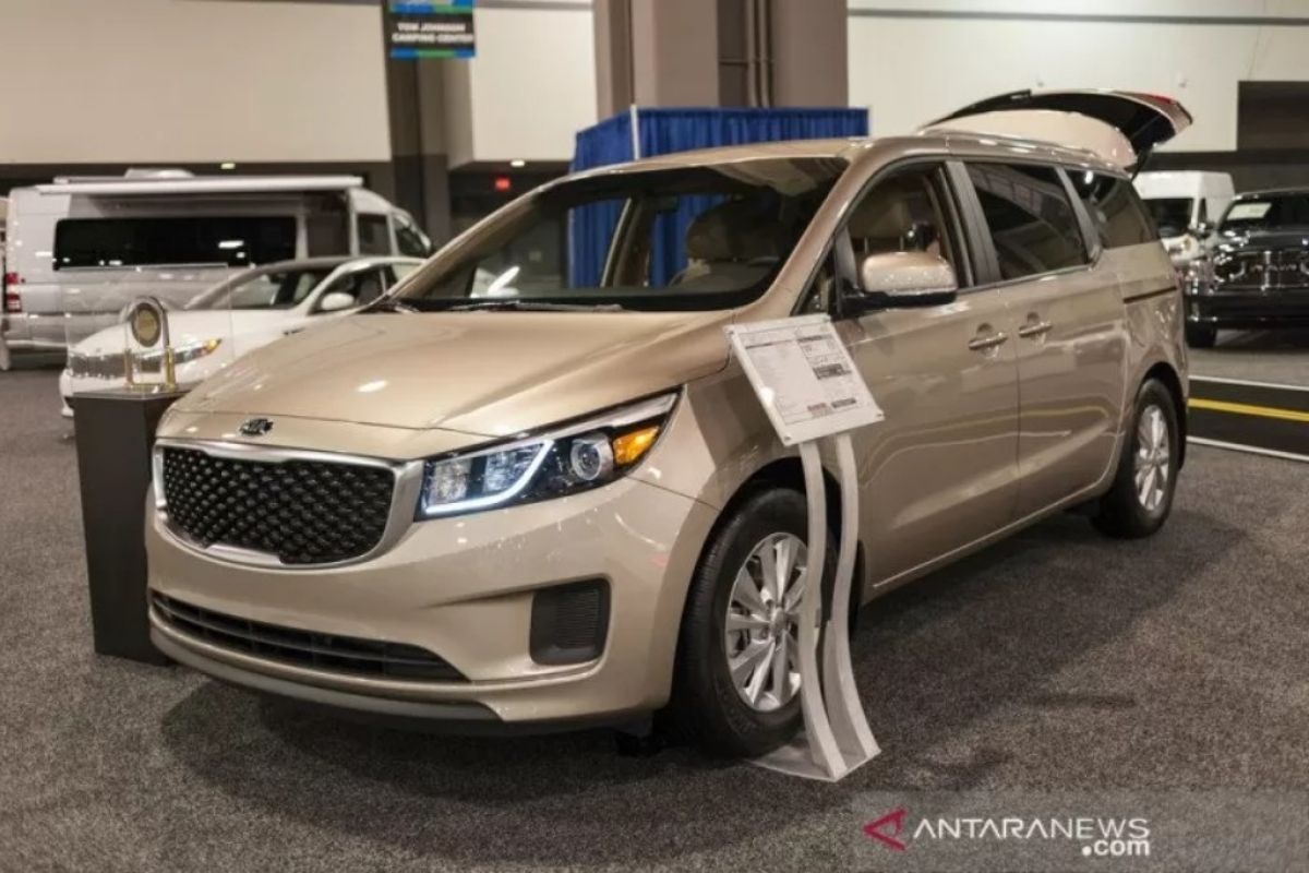 Kia tarik 228.000 unit Sedona dan Sorento, mengapa?