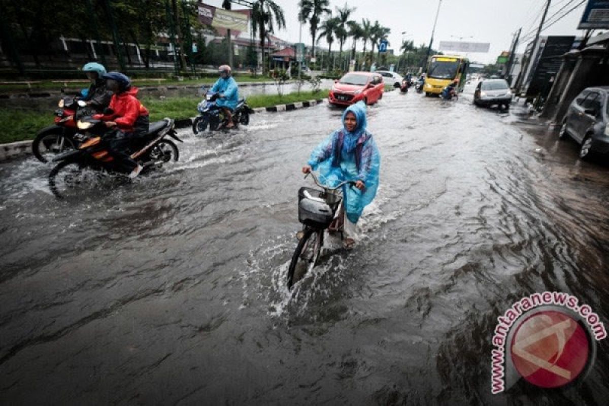 Warga DIY diminta BMKG waspadai cuaca ekstrem