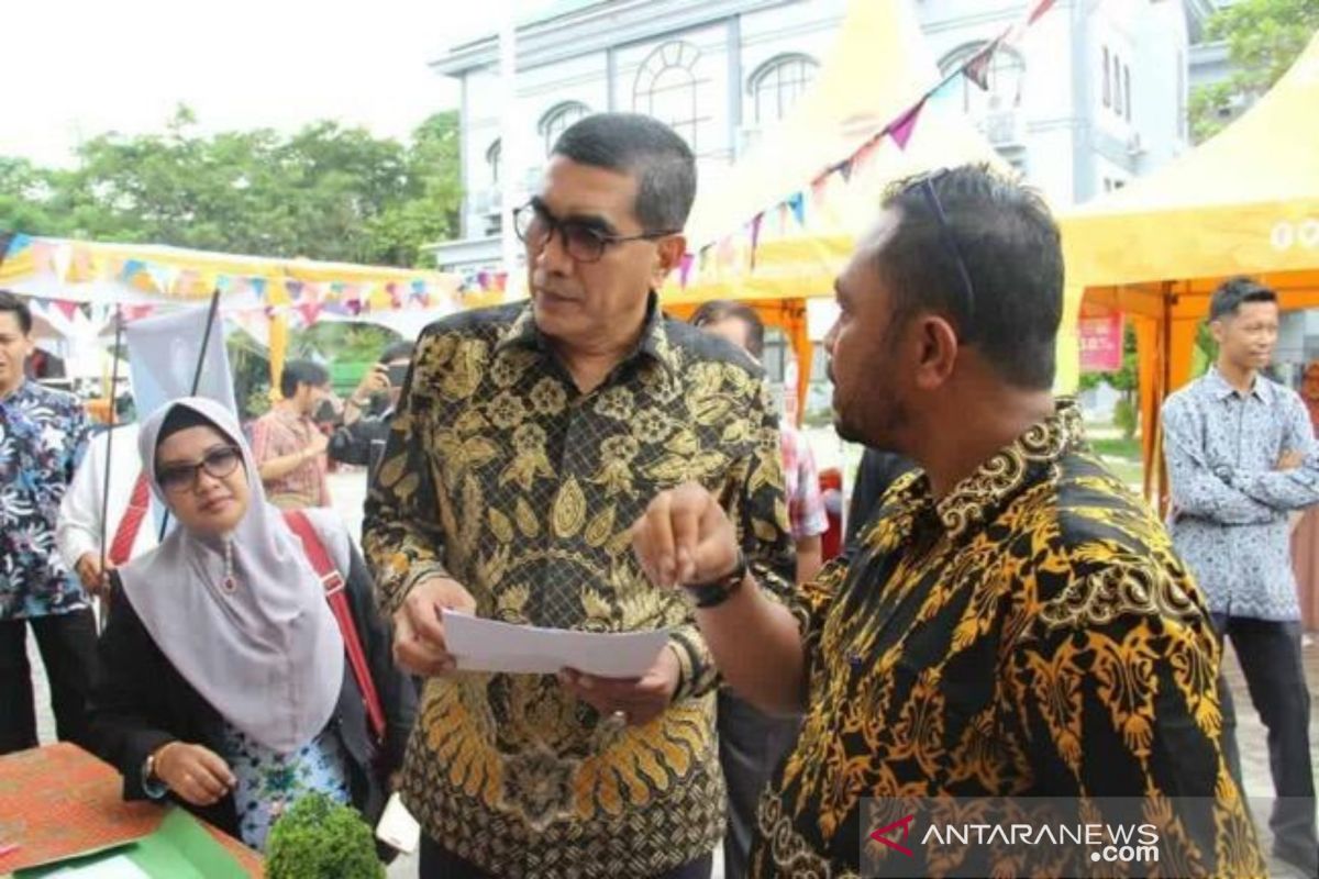 Anggota DPRD Riau "dihujani" keluhan banjir dari warga Pekanbaru