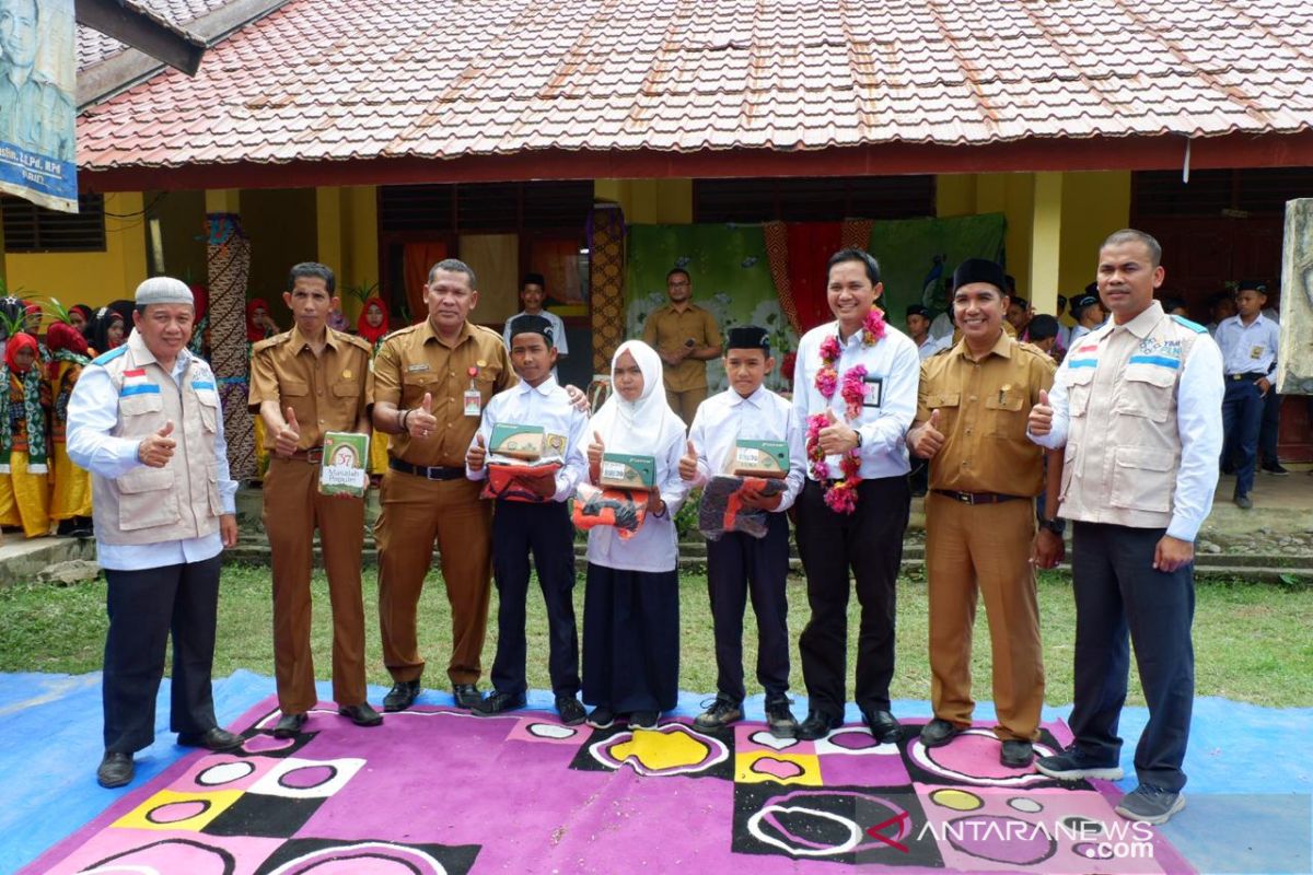 PLN mengajar masuk daerah terpencil Aceh Timur