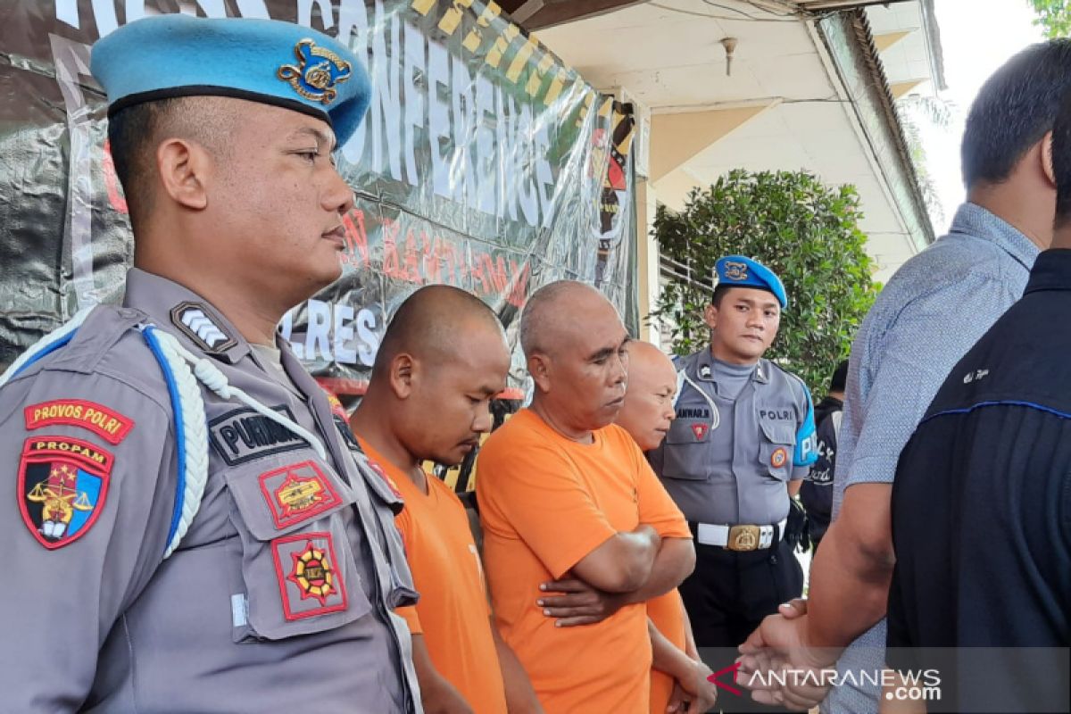 Susur sungai untuk membentuk karakter siswa alasan tersangka