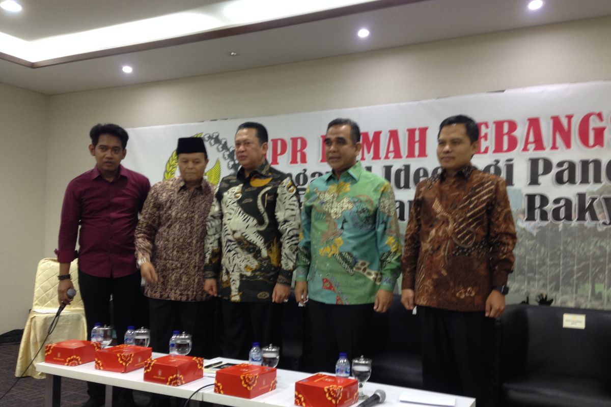 MPR gelar seminar beragama harmonis undang Liga Muslim Dunia