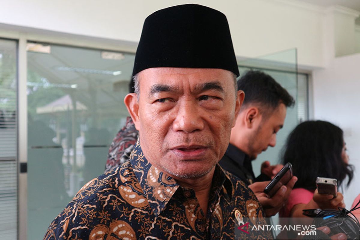 Menko PMK sebut prediksi kasus COVID-19 naik ekstrem, tidak terbukti