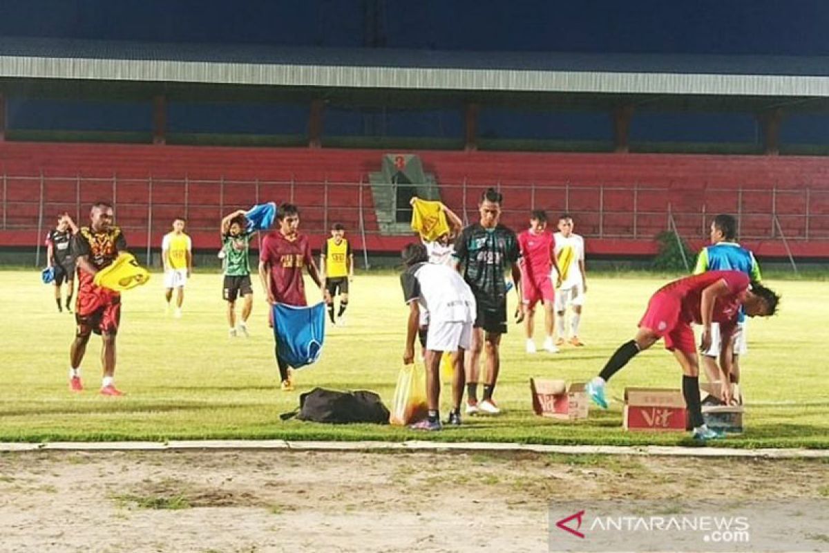 Enam pelatih kawakan incar kursi pelatih Kalteng Putra FC