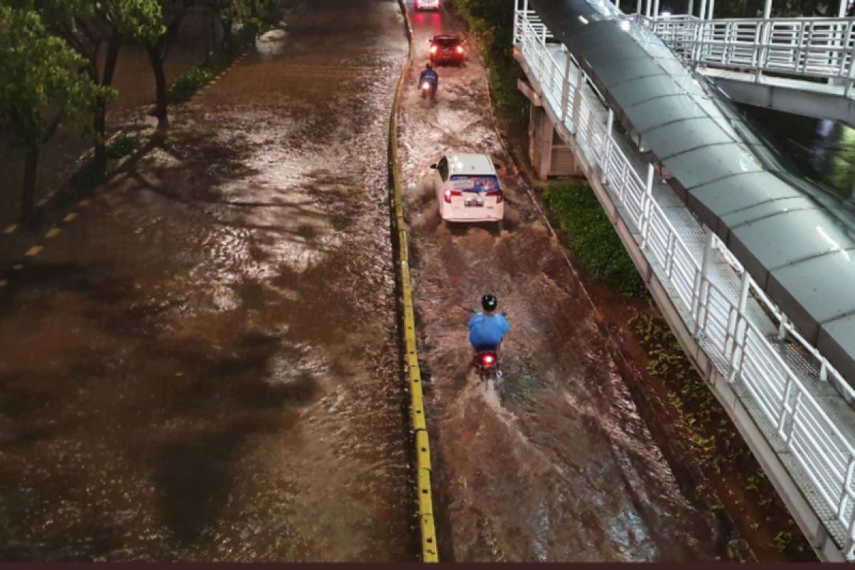 Banjir rendam sebagian Jakarta