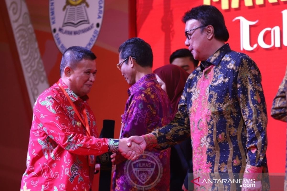 Pemprov Gorontalo raih penghargaan SAKIP Award 2019