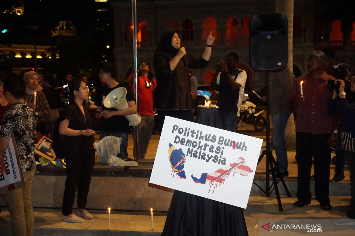 Unjuk rasa berlangsung di Dataran Merdeka Kuala Lumpur sehubungan perubahan perpolitikan