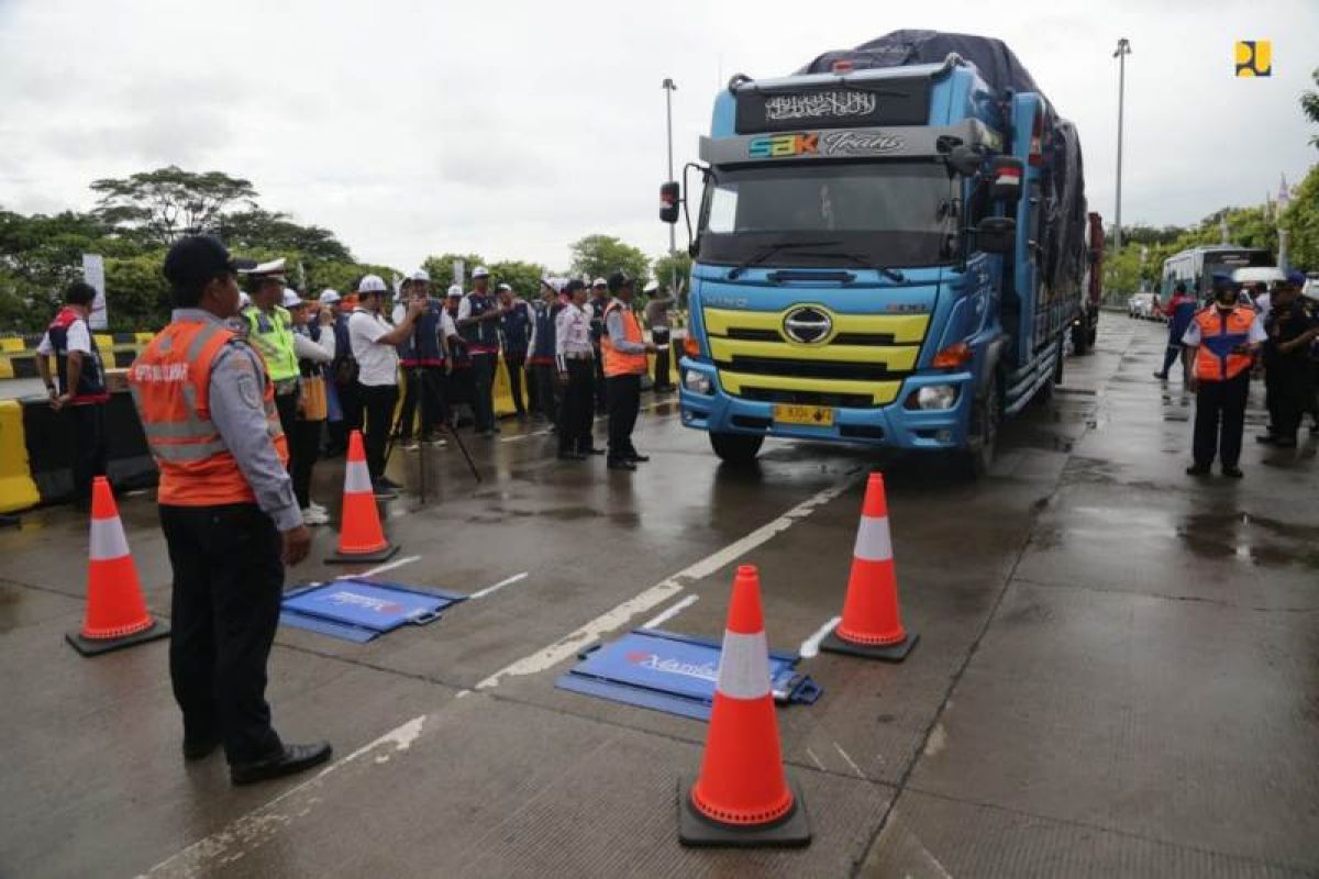 Pengendalian ODOL demi menjaga kemantapan kondisi jalan, kata Menteri PUPR