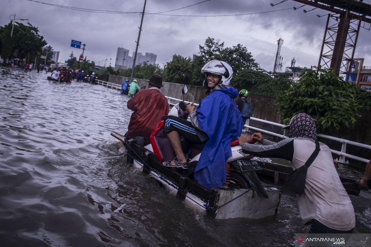 Banjir Jakarta sebabkan 3.565 jiwa mengungsi