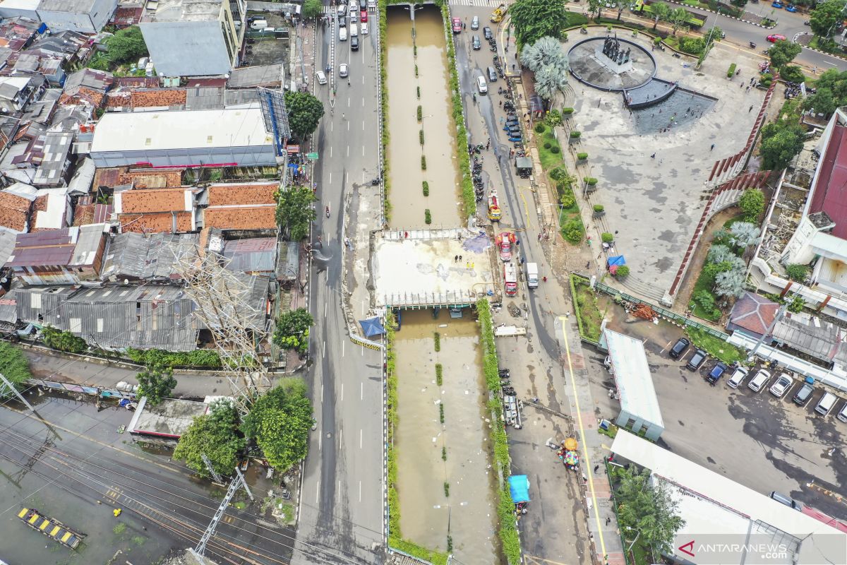 Pemprov DKI Jakarta siagakan pompa di 180 titik untuk antisipasi banjir