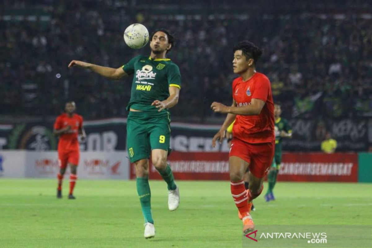 Pelatih: Empat pemain asing Persebaya siap turun di laga pembuka